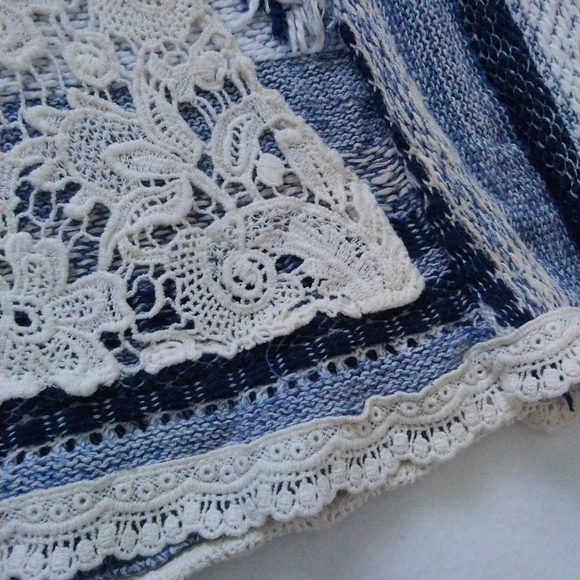 Woven sweater - Picture 3 of 6